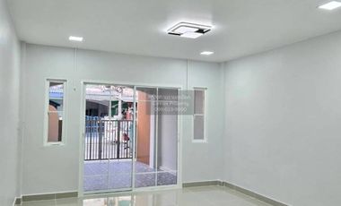 For sale 3 bedrooms townhouse in Bang Bua Thong, Nonthaburi