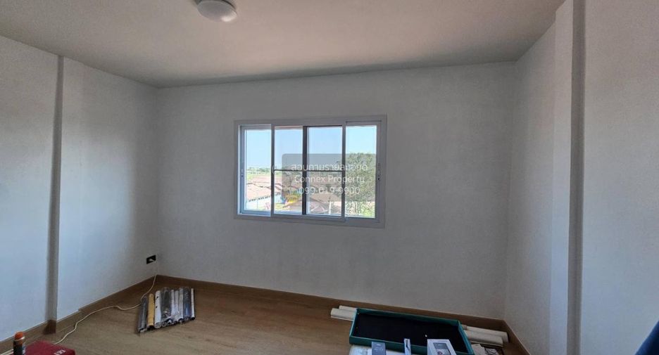 For sale 3 bedrooms townhouse in Bang Bua Thong, Nonthaburi