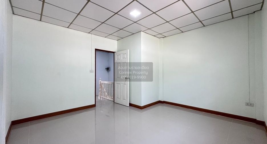 For sale 2 bedrooms townhouse in Nong Khaem, Bangkok