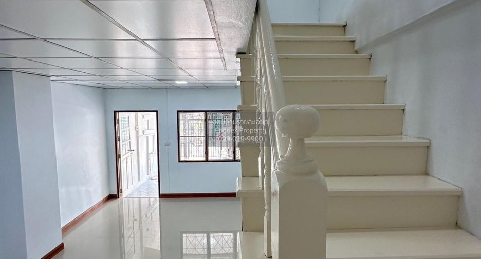 For sale 2 bedrooms townhouse in Nong Khaem, Bangkok