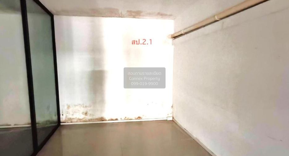 For sale 4 bedrooms townhouse in Bueng Kum, Bangkok