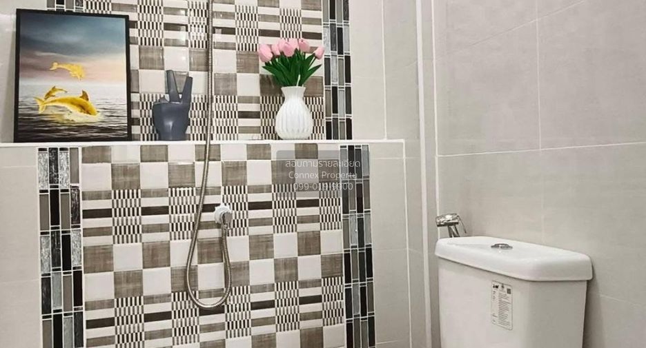 Продажа 3 спальни таунхаус в Нонг Чок, Бангкок