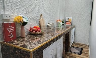 Продажа 3 спальни таунхаус в Нонг Чок, Бангкок