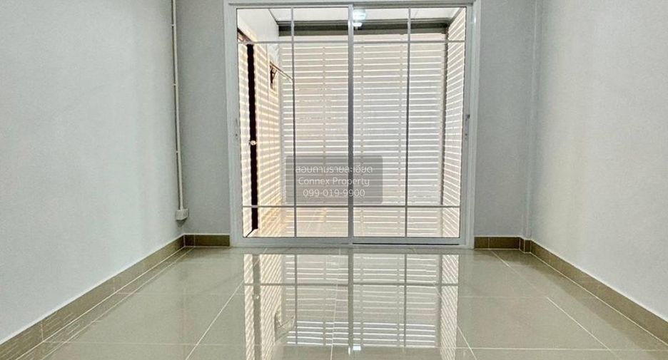 For sale 2 bedrooms townhouse in Bang Bua Thong, Nonthaburi