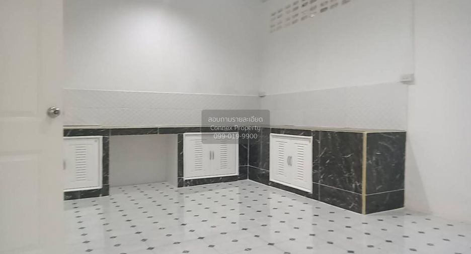Casa adosada en venta de 4 habitaciones en Bang Bua Thong, Nonthaburi