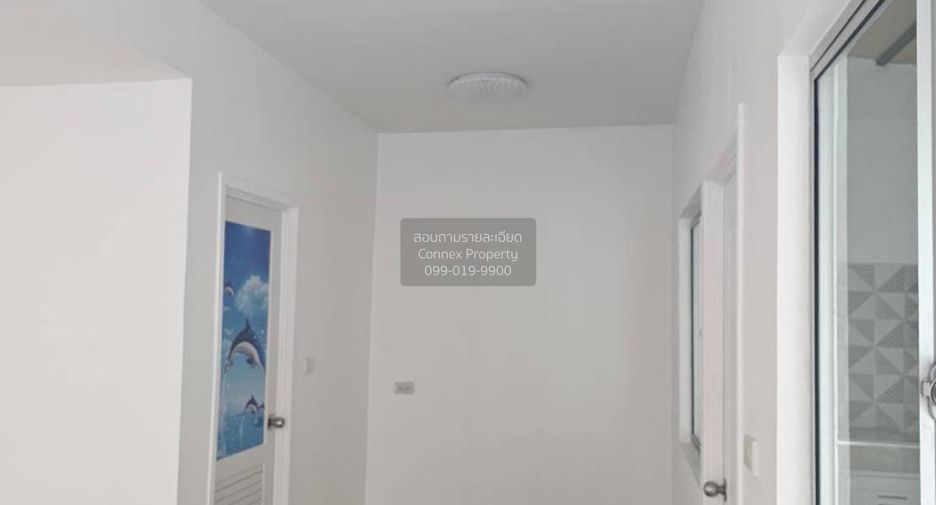 For sale 3 bedrooms townhouse in Khlong Sam Wa, Bangkok