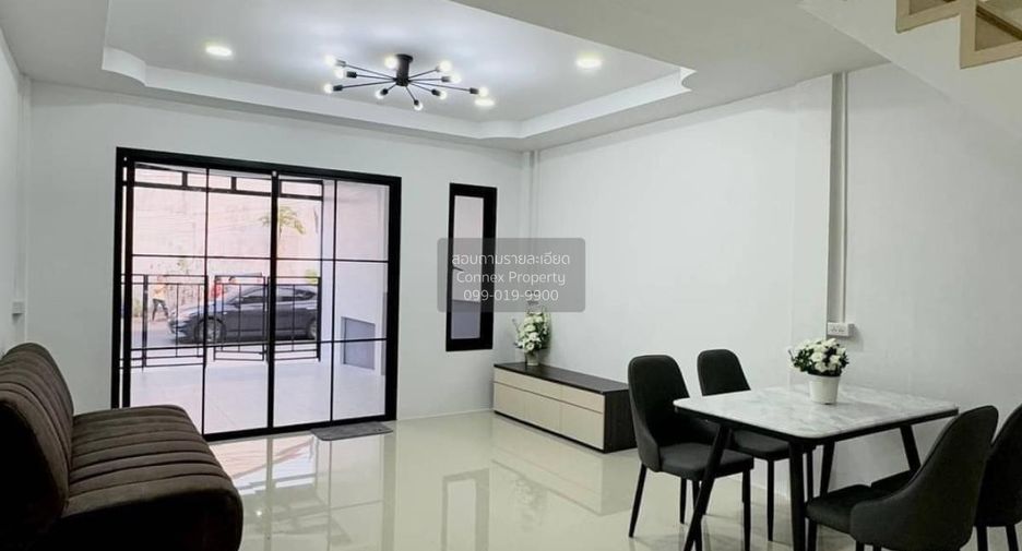 For sale 2 bedrooms townhouse in Sai Noi, Nonthaburi
