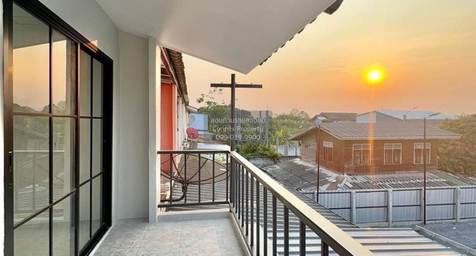 For sale 2 bedrooms townhouse in Sai Noi, Nonthaburi
