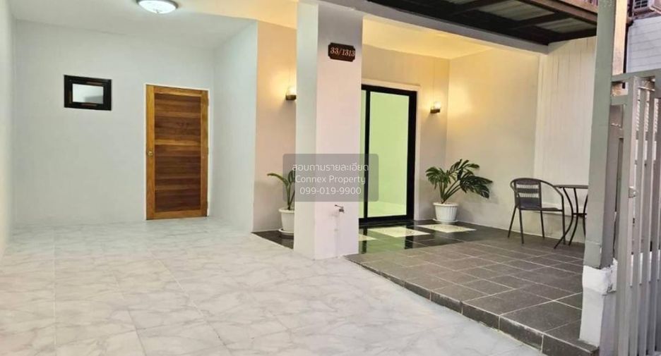 Casa adosada en venta de 3 habitaciones en Bang Bua Thong, Nonthaburi