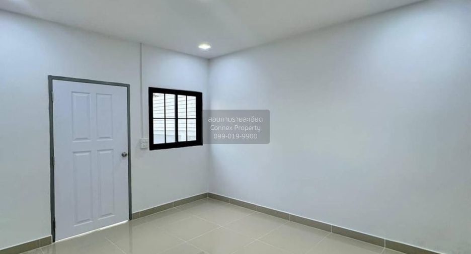For sale 4 bedrooms townhouse in Bang Bua Thong, Nonthaburi