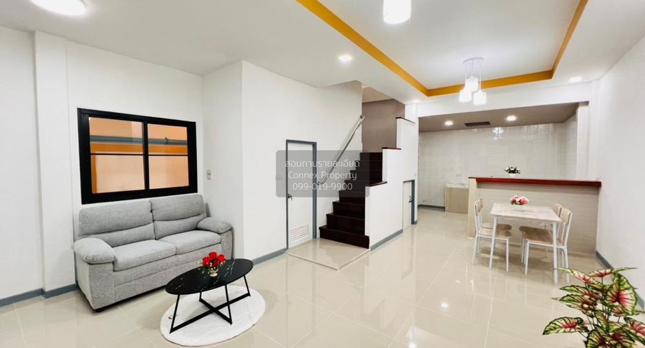 À vendre 3 chambres maison de ville à Sai Noi, Nonthaburi