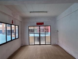 For sale 1 bed retail Space in Bang Lamung, Chonburi