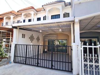 For sale 2 bedrooms townhouse in Sai Noi, Nonthaburi