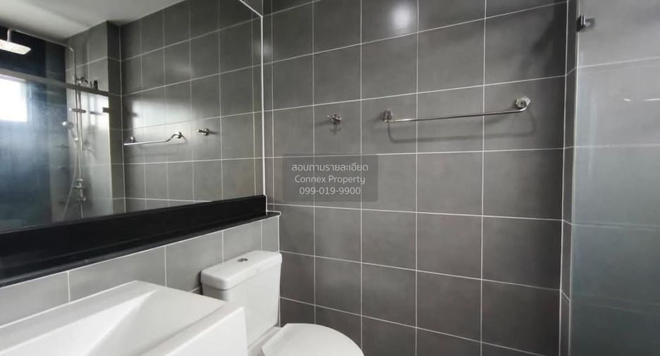 For sale 3 bedrooms house in Mueang Pathum Thani, Pathum Thani
