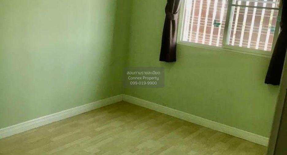 For sale 3 bedrooms townhouse in Min Buri, Bangkok