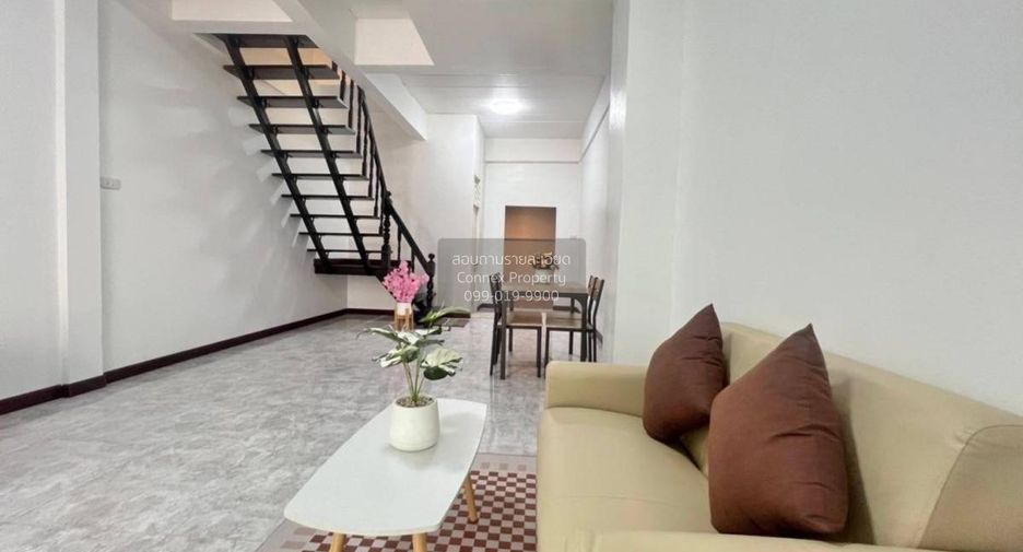 For sale 2 bedrooms townhouse in Lam Luk Ka, Pathum Thani