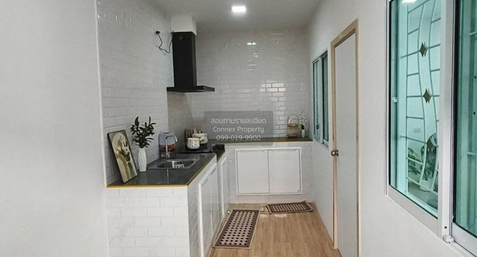 For sale 3 bedrooms townhouse in Khlong Sam Wa, Bangkok
