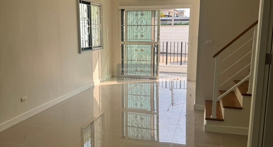 Reihenhaus zum Kauf mit 4 Zimmer in Thanyaburi, Pathum Thani