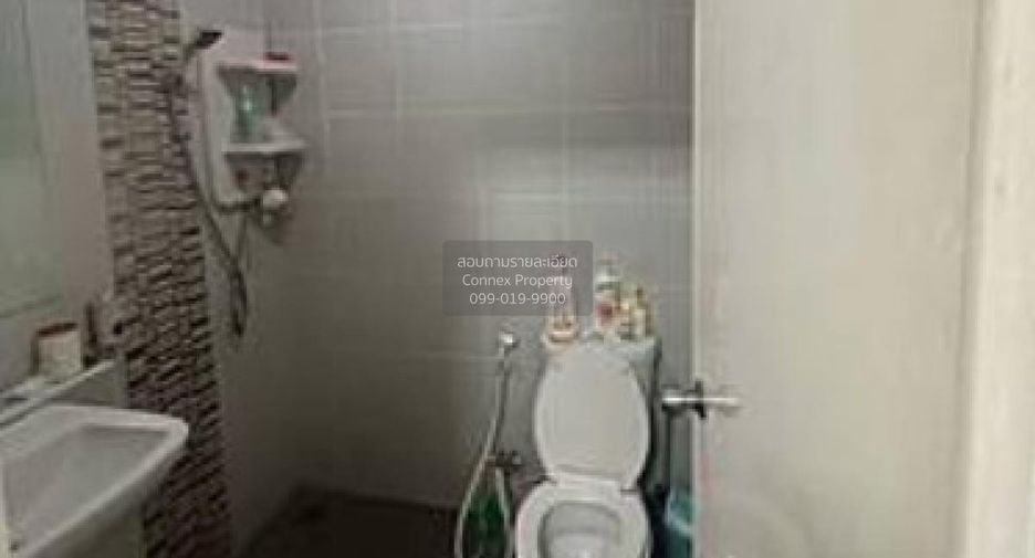 For sale 3 bedrooms townhouse in Mueang Nonthaburi, Nonthaburi