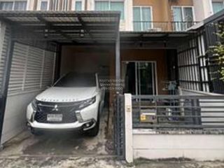 For sale 3 bedrooms townhouse in Mueang Nonthaburi, Nonthaburi