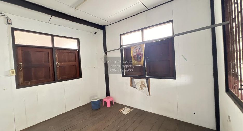For sale 3 bedrooms house in Bangkok Noi, Bangkok