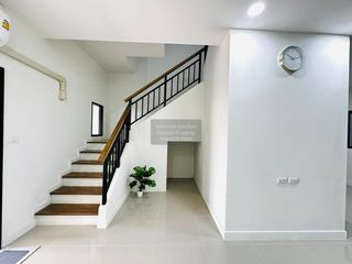 For sale 3 bedrooms townhouse in Thanyaburi, Pathum Thani