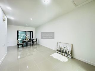 For sale 3 bedrooms townhouse in Thanyaburi, Pathum Thani