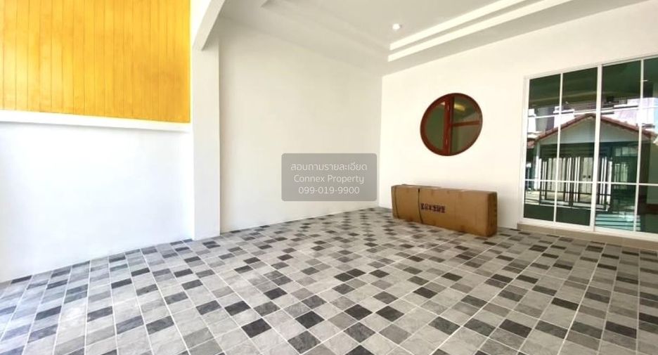For sale 3 bedrooms townhouse in Lam Luk Ka, Pathum Thani