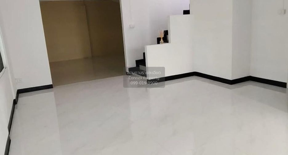Casa en venta de 4 habitaciones en Thanyaburi, Pathum Thani