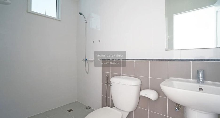 For sale 3 bedrooms townhouse in Sai Noi, Nonthaburi