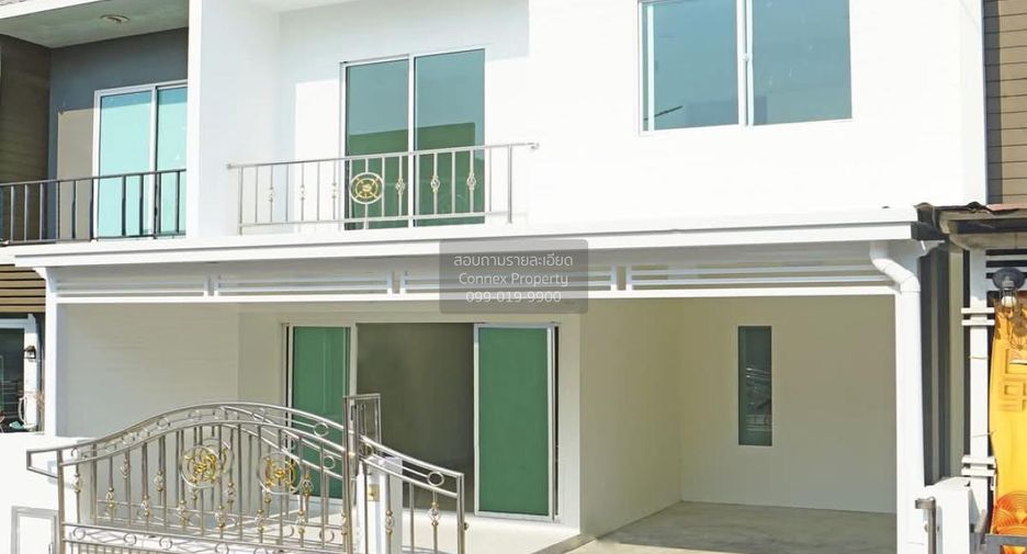For sale 3 bedrooms townhouse in Sai Noi, Nonthaburi
