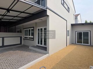 For sale 4 bedrooms townhouse in Bang Bua Thong, Nonthaburi