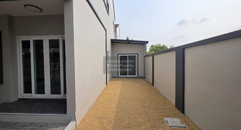 For sale 4 bedrooms townhouse in Bang Bua Thong, Nonthaburi