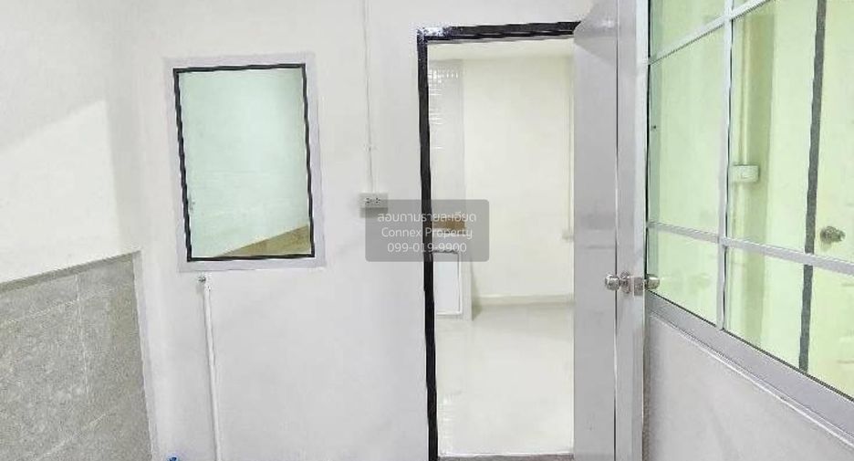 For sale 4 bedrooms townhouse in Bang Bua Thong, Nonthaburi
