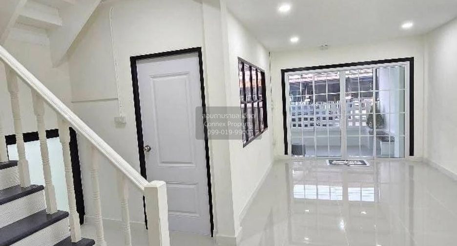 For sale 4 bedrooms townhouse in Bang Bua Thong, Nonthaburi