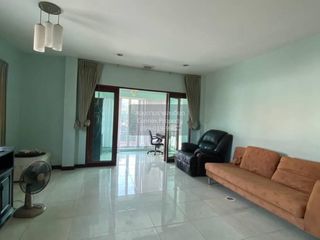 Casa en venta de 3 habitaciones en Suan Luang, Bangkok