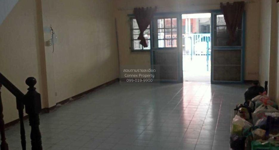 For sale 2 bedrooms townhouse in Thanyaburi, Pathum Thani