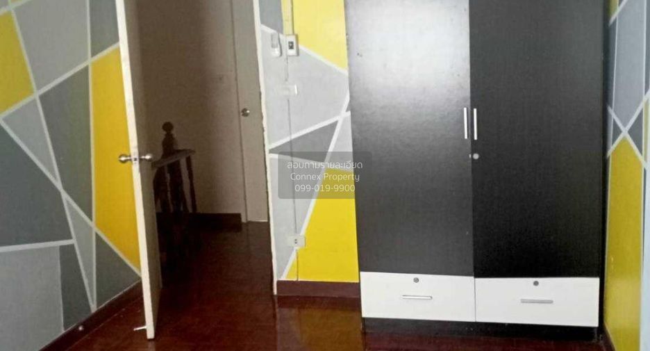 For sale 2 bedrooms townhouse in Thanyaburi, Pathum Thani