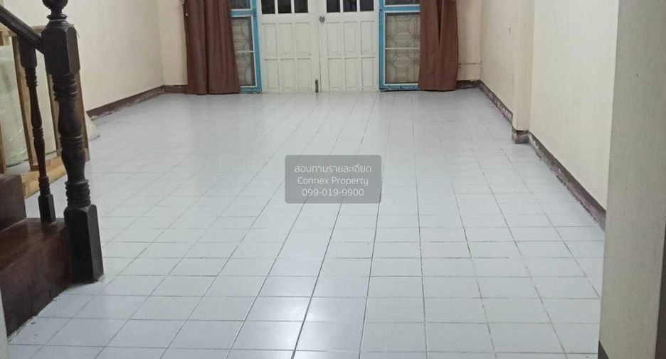 For sale 2 bedrooms townhouse in Thanyaburi, Pathum Thani
