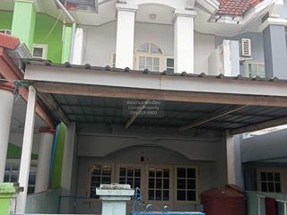 For sale 2 bedrooms townhouse in Thanyaburi, Pathum Thani