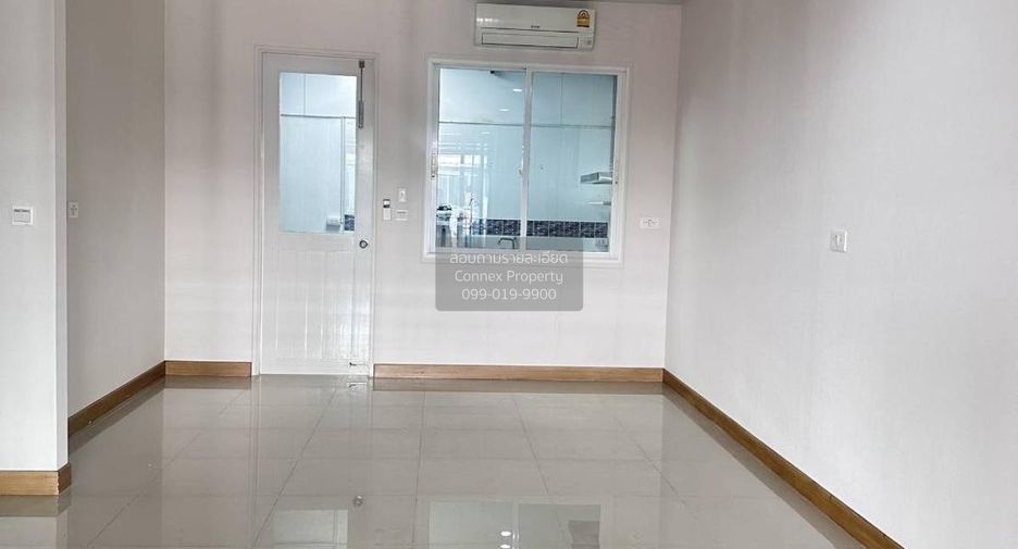 Продажа 3 спальни таунхаус в Bang Kruai, Нонтабури