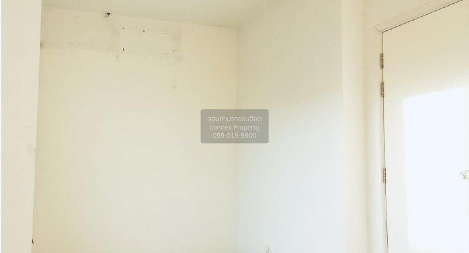 For sale 2 bedrooms townhouse in Sai Noi, Nonthaburi