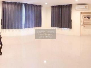 For sale 4 bedrooms house in Phasi Charoen, Bangkok