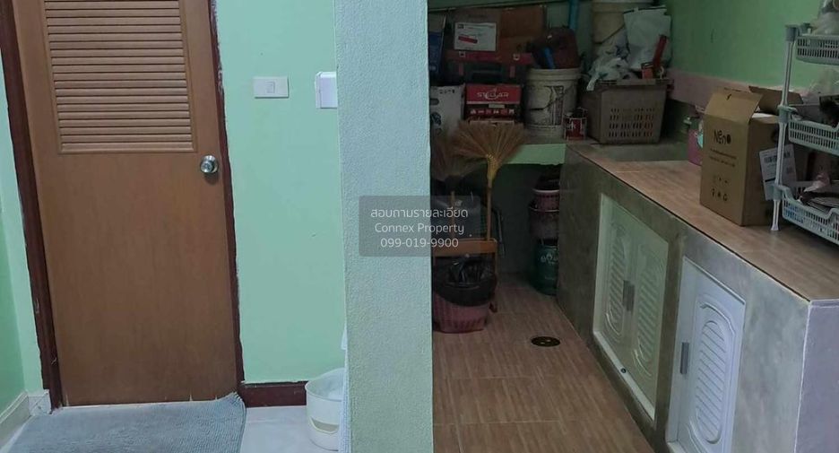 Casa adosada en venta de 2 habitaciones en Bang Pa-in, Phra Nakhon Si Ayutthaya