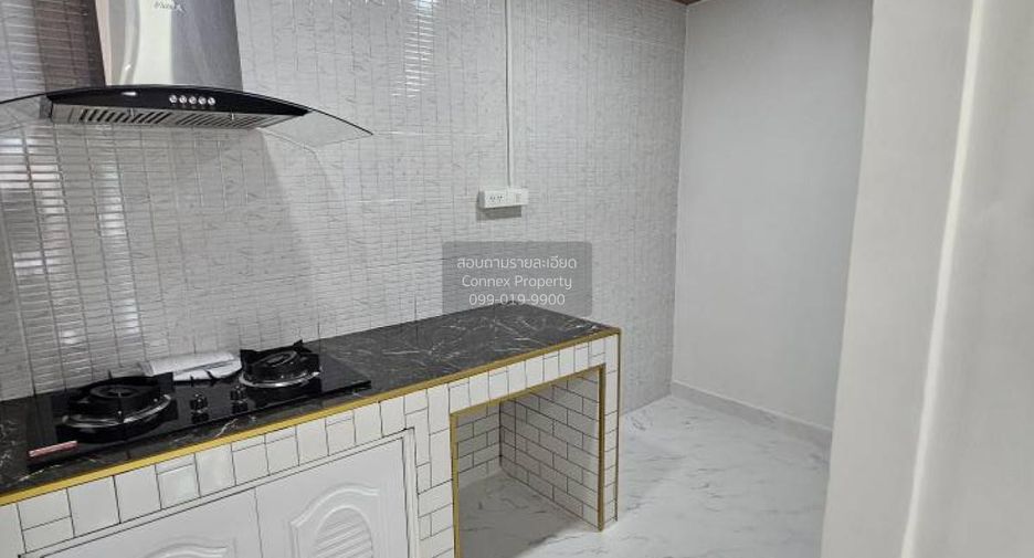 For sale 2 bedrooms townhouse in Bang Bua Thong, Nonthaburi