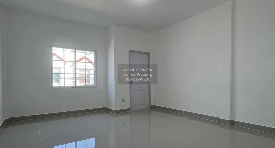 Casa adosada en venta de 2 habitaciones en Thanyaburi, Pathum Thani