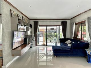 For sale 5 bedrooms house in Pak Kret, Nonthaburi