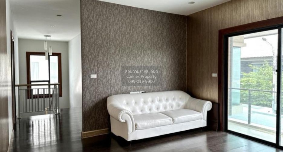 For sale 5 bedrooms house in Pak Kret, Nonthaburi