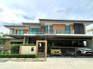 For sale 5 bedrooms house in Pak Kret, Nonthaburi