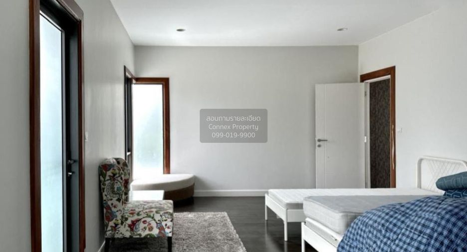 For sale 5 bedrooms house in Pak Kret, Nonthaburi